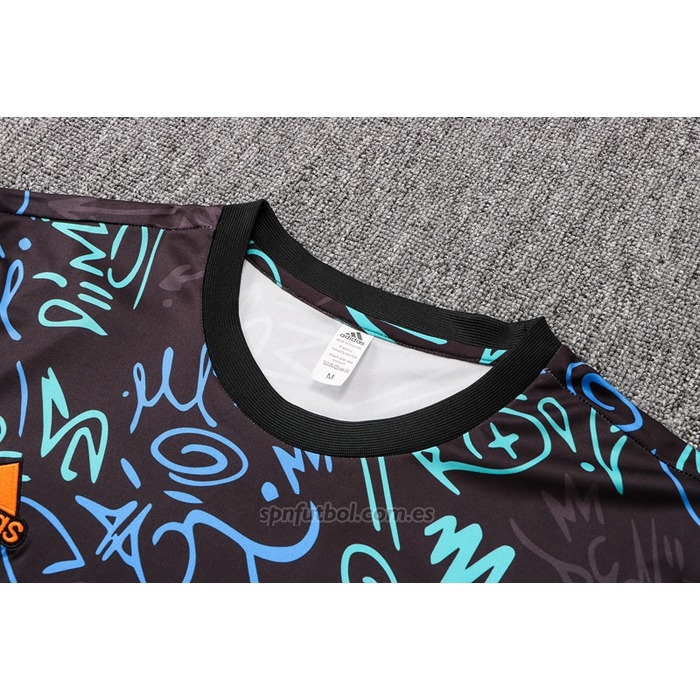 Chandal del Real Madrid Manga Corta 2022-2023 Gris